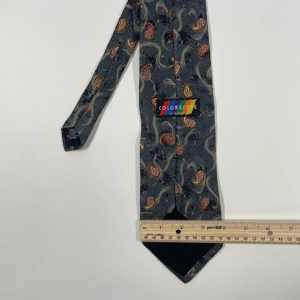Colorscope by MBP Grey Red Paisley Silk Jacquard Necktie Mens One Size